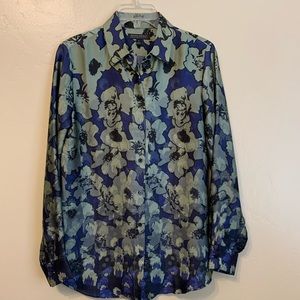 Banana Republic Dillon style Flower print blouse